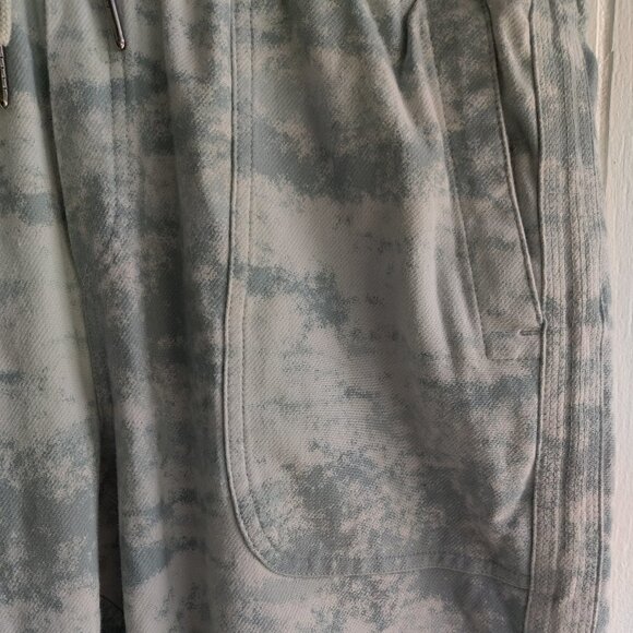 Athleta Farralon Jogger Fog Camo Coast Grey Sweatpants - Picture 3 of 5